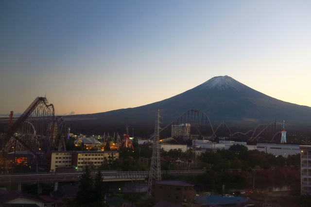 富士急ハイランドで家族の絆を深める