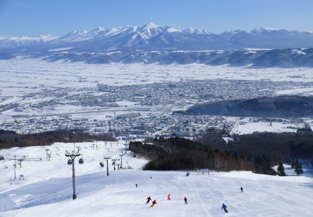 富良野スキー場：美しい景色と落ち着きのあるリゾート