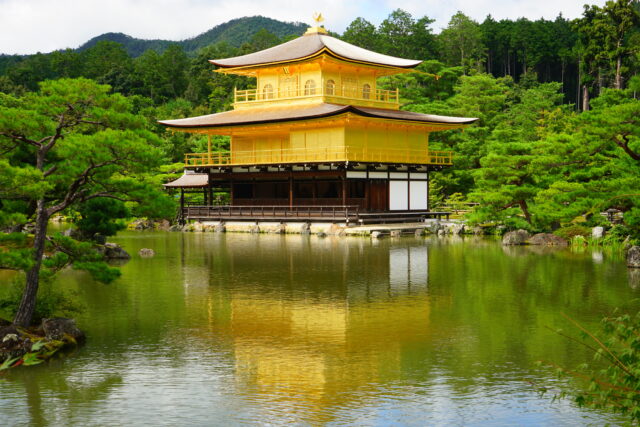 Kinkaku-ji (Golden Pavilion): The Zen World Shining in Gold