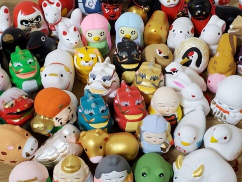 【見つけたら超ラッキー！】北海道限定「えぞみくじ」15選｜カニ・ジャガイモ・クリオネ…全部引いてきた体験レポ＆買える場所まとめ
