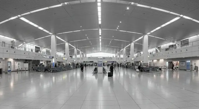 【世界が驚く】日本の公共空間が「異次元レベルで快適」な3つの理由とは？