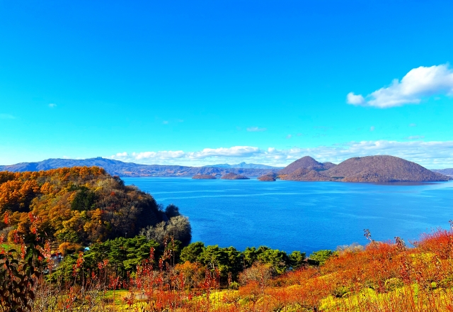 🏝 洞爺湖 中島(秋、霧の午後)