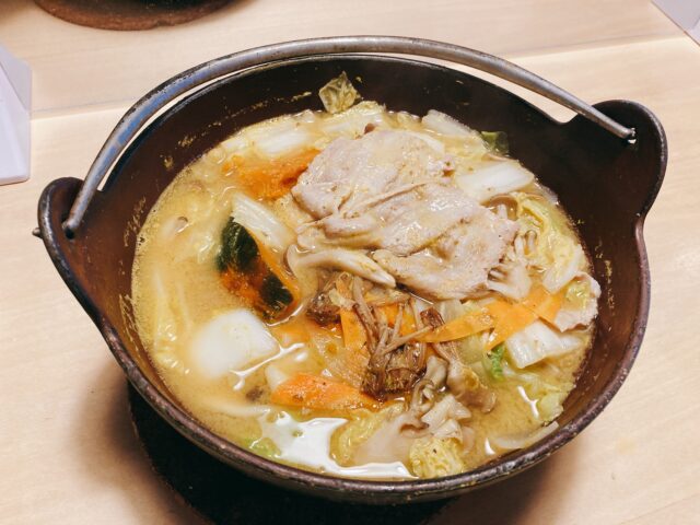 🍲【味わい方ガイド】旅先でしか味わえない“本当の食べ方”をしよう