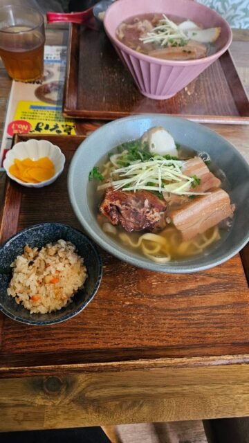 3丁目の島そば屋(宜野湾市)