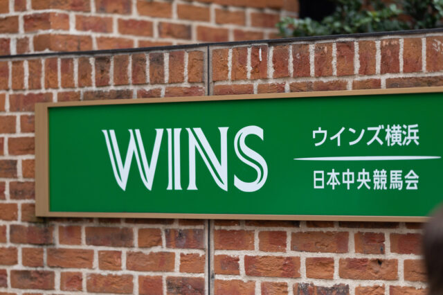 その死は、日本だけでなく世界を動かした