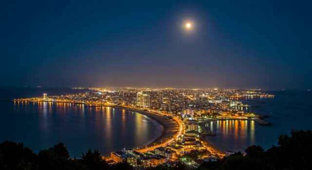 函館市の夜景の大きさを誤認する理由