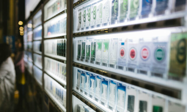 酒・タバコは買える?年齢確認の仕組み