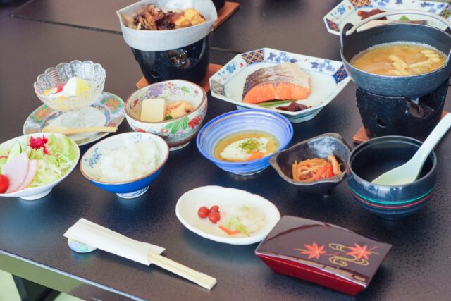 🏯 1. 旅館とは、「日本文化が眠る宿」